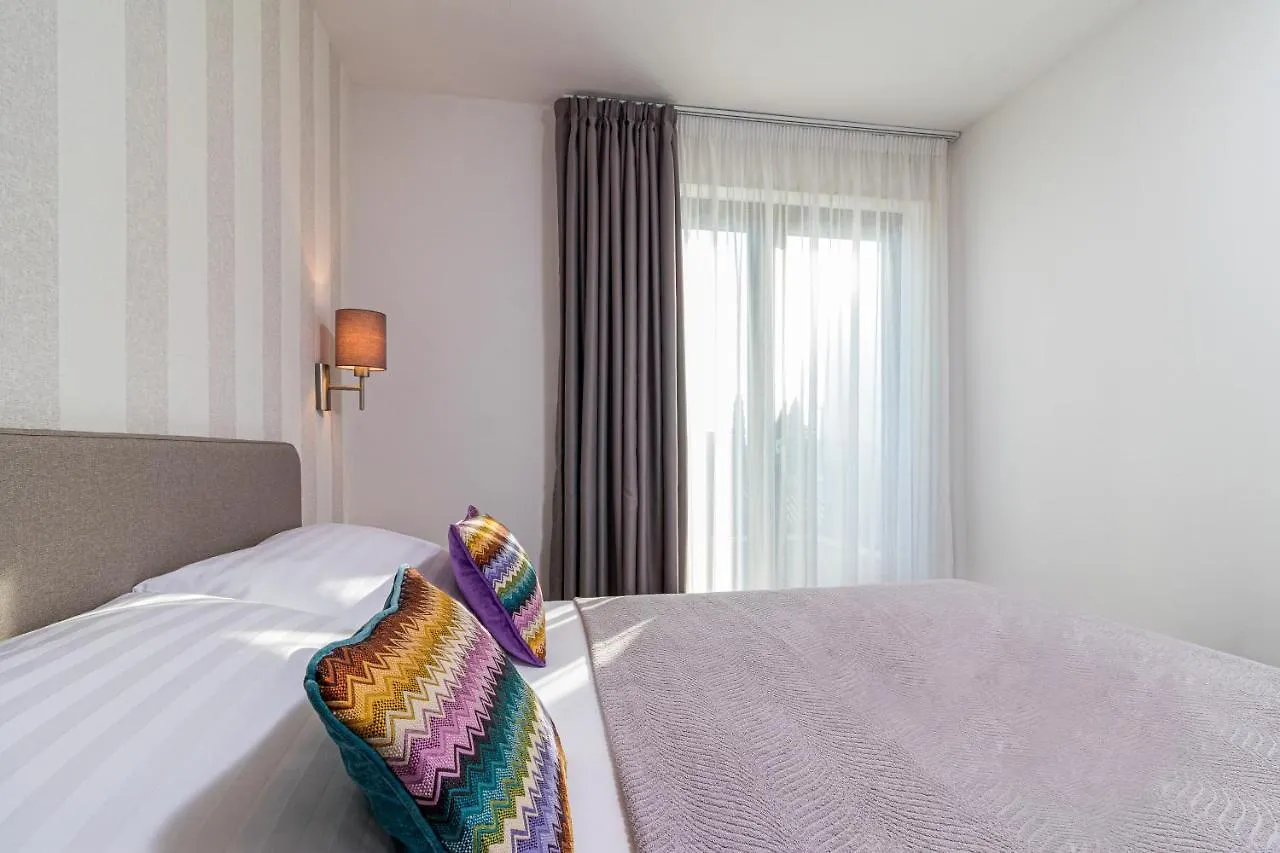 Casa Rovigno Hotell 0*, Rovinj